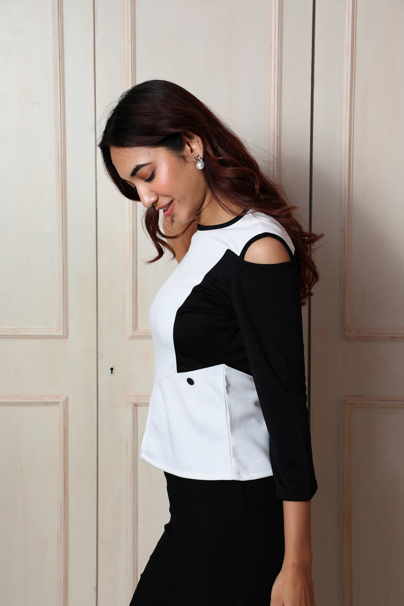 Load image into Gallery viewer, Black &amp; White Cold Shoulder Top
