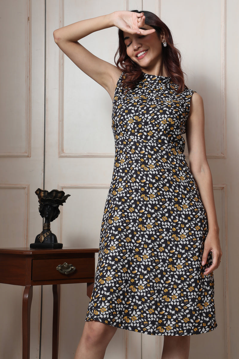 Load image into Gallery viewer, Black Floral Sleeveless Dress With High Neck
