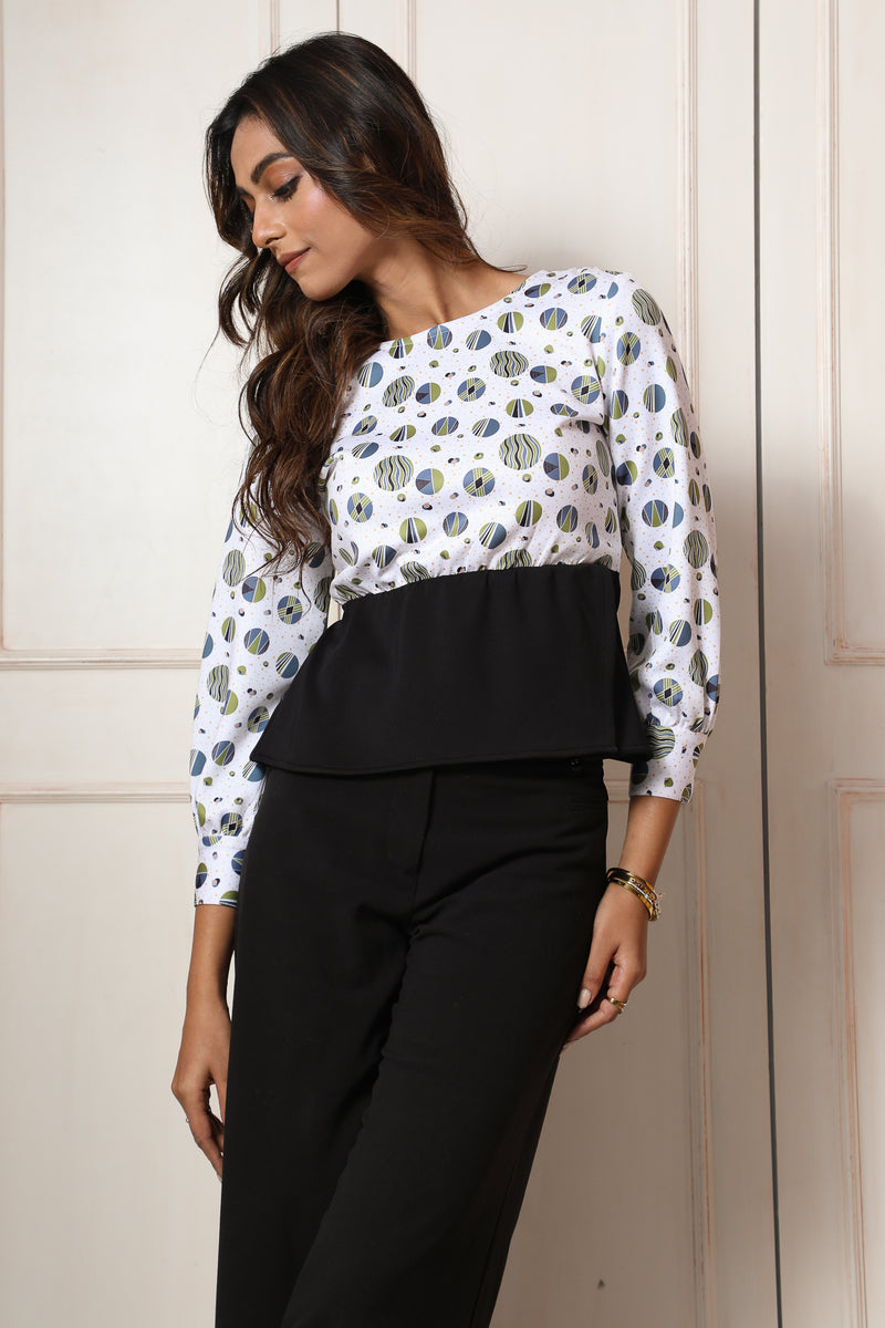 Load image into Gallery viewer, Polka Dots Slit Peplum Top
